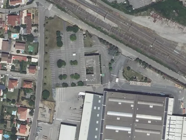 Vue aérienne du secteur de l’adresse, Saint-Priest